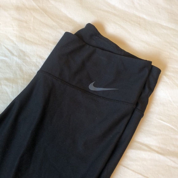 Nike Dryfit leggings - Picture 3 of 4
